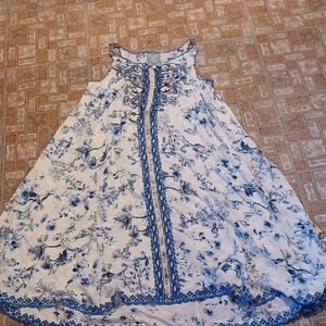 Johnny Was Blue and White Embroidered Dress 100 % Silk Size Medium
